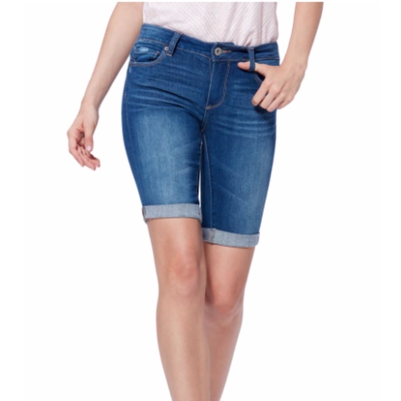 paige jax knee shorts